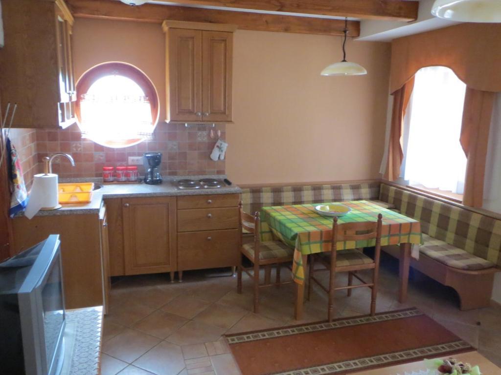 Apartments Mediteraneo Tar-Vabriga Bagian luar foto